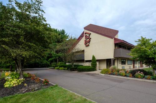 Red Roof Inn Danville, PA - Accommodation - Danville