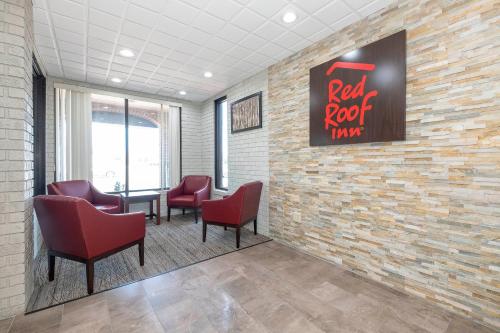 Red Roof Inn Roanoke Rapids in Roanoke Rapids, USA