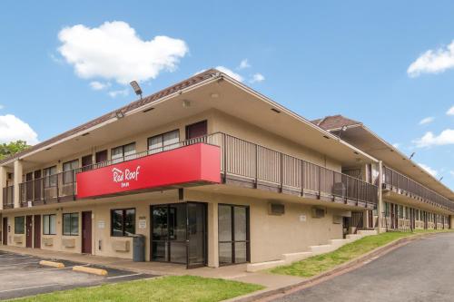 Red Roof Inn Fort Worth South