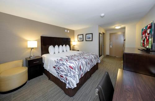 Red Roof Inn & Suites Newburgh - Stewart Airport West Point in New Windsor, USA