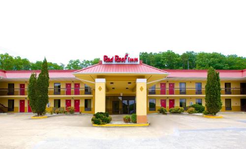 Red Roof Inn Cartersville-Emerson-LakePoint North in Cartersville, USA