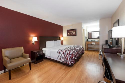 Red Roof Inn Knoxville North - Merchants Drive - main image