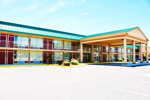 Red Roof Inn & Suites Cave City