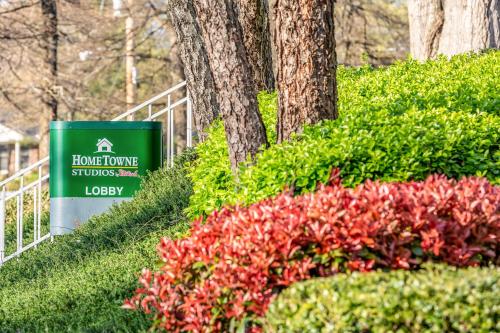HomeTowne Studios by Red Roof Atlanta NE - Downtown Norcross, Norcross (fotografie 7)
