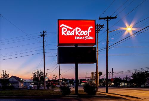 Red Roof Inn & Suites Greenwood, SC