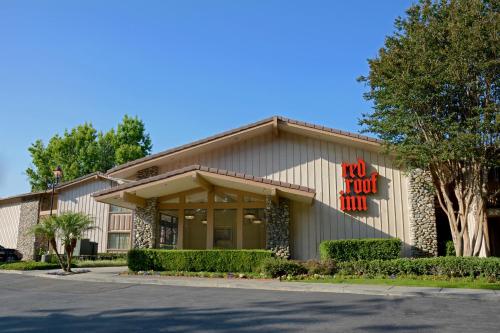 Red Roof Inn San Dimas - Fairplex - Accommodation - San Dimas