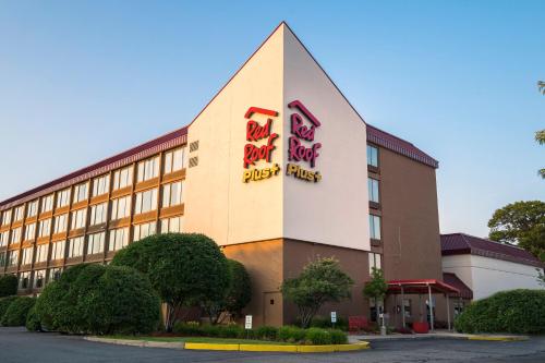 . Red Roof Inn PLUS+ Boston - Woburn/ Burlington