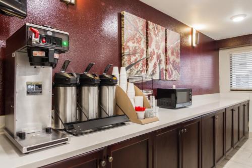 Red Roof Inn Chattanooga Airport - image 9