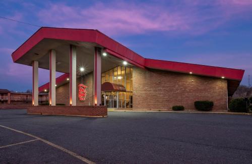 Red Roof Inn Marion, VA