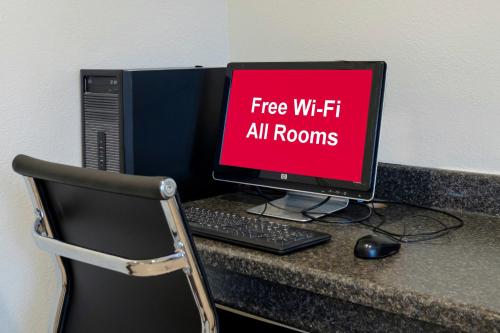 Red Roof Inn PLUS+ Hammond - image 9