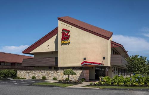 Red Roof Inn PLUS + Boston - Framingham in Framingham, USA