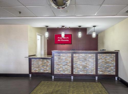 Red Roof Inn Ames