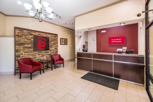 Red Roof Inn Clarksville