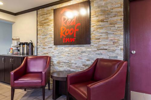 ล็อบบี้, เรด รูฟ อินน์ ดราย ริดจ์ (Red Roof Inn Dry Ridge) in ดราย ริดจ์ (KY)
