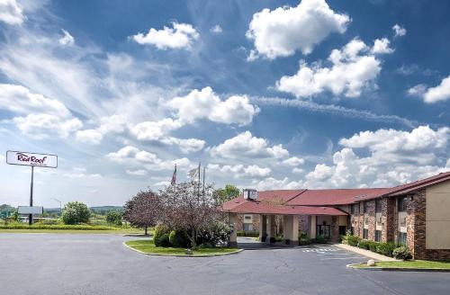 Red Roof Inn & Suites Hermitage in Hermitage, USA