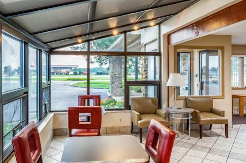 Red Roof Inn Columbus - Taylorsville