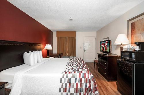 Red Roof Inn & Suites Oxford in Oxford (AL)