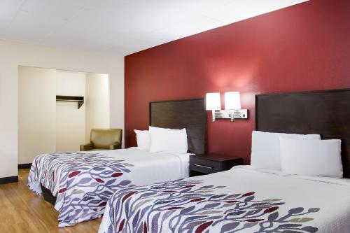 Deluxe Room with Two Queen Beds Non-Smoking