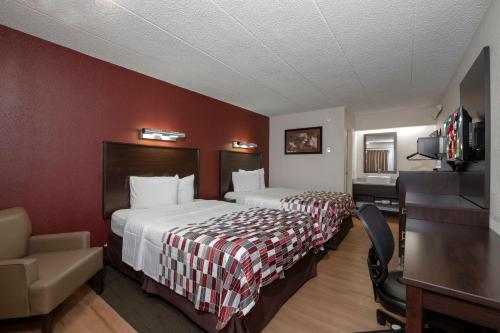 2 double beds