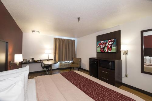 Red Roof Inn Columbus - Hebron in هيبرون