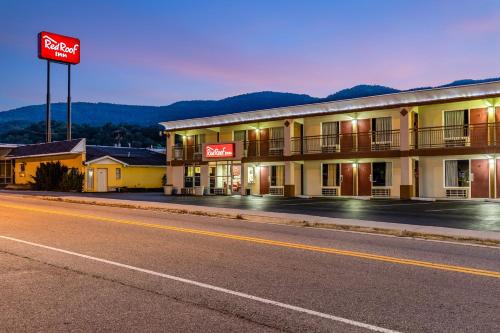 Red Roof Inn Caryville in Caryville, USA