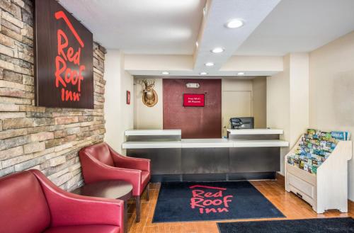 大堂, 紅頂酒店 - 加利威爾 (Red Roof Inn Caryville) in 加利威爾