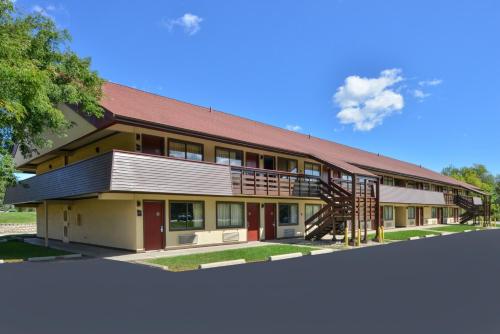 Red Roof Inn Milwaukee Airport