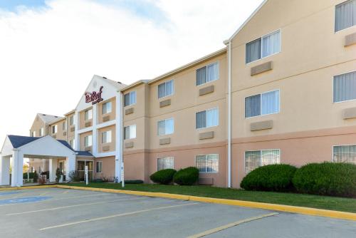 Red Roof Inn & Suites Danville, Il in IL