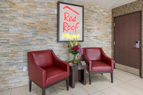 Red Roof Inn PLUS+ Fort Worth - Burleson