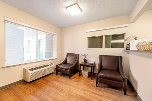 HomeTowne Studios by Red Roof Tacoma - Puyallup, Puyallup (Foto 9)