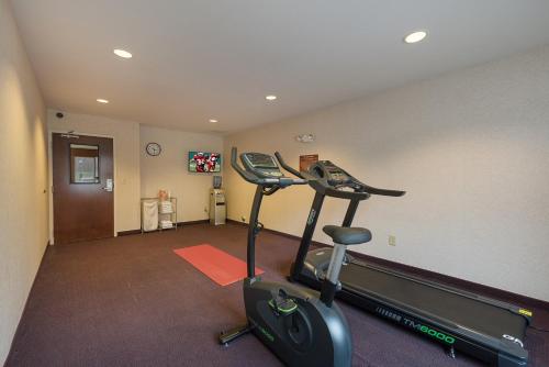 Red Roof Inn Etowah – Athens, TN in Etowah, USA