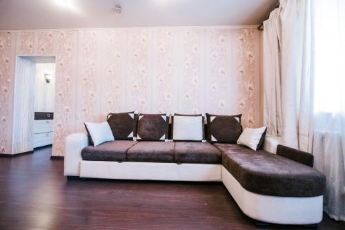 Dekabrist apartment on Anokhina 120A - image 5
