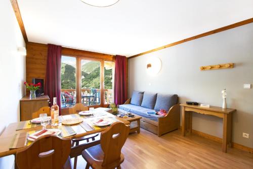 Résidence Odalys Le Hameau et les Chalets de la Vallée d'Or - image 7