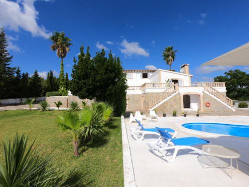  XXL Finca Buena Vista in Son Servera