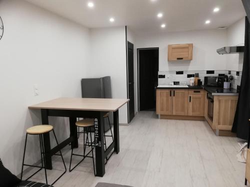 Au petit bonheur fait maison gîte à louer Saint-Saturnin