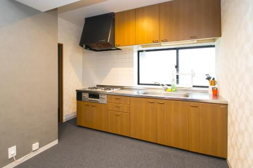 AMP FLAT Nishijin 3 in Nishijin