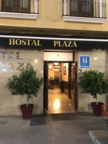 Hostal Plaza