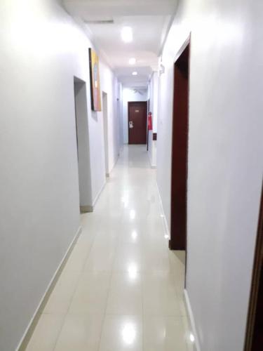 Alluring View Hotel - Toyin Sreet – Ikeja, NY