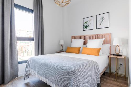 Feelathome Goya Apartments - image 13