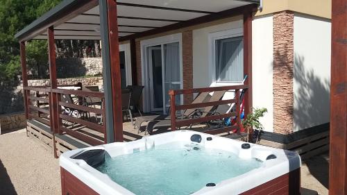 Lavanda Mobile Homes & Villas - image 8