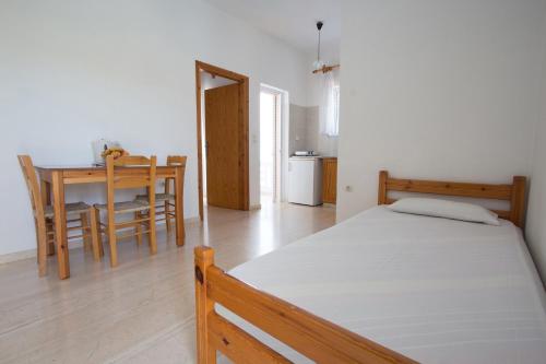 Elena Rooms & Apartments - image 8