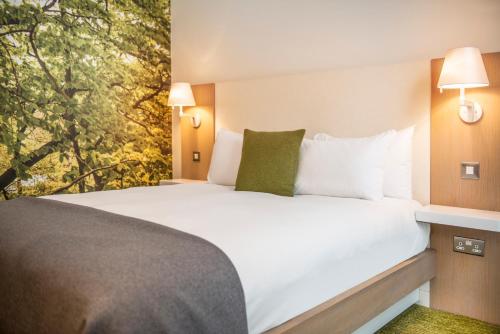 De Vere Orchard Hotel - image 7