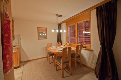 Haus Lizi, Apartment 8, Zermatt (fotografie 6)