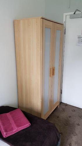 Hour Glass Hotel - image 9