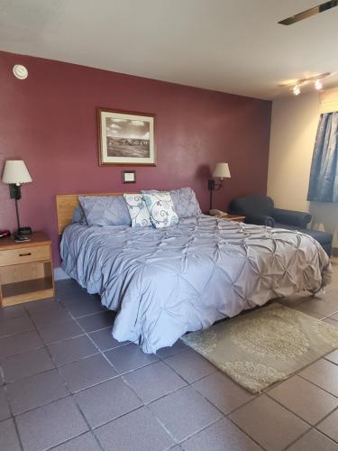 1 queen bed
