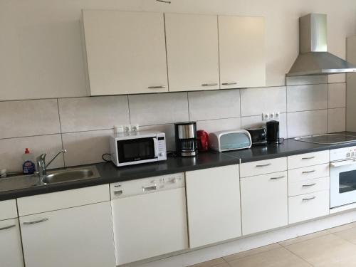 共用Lounge/電視區, Monteurwohnung 2 in 英格爾海姆