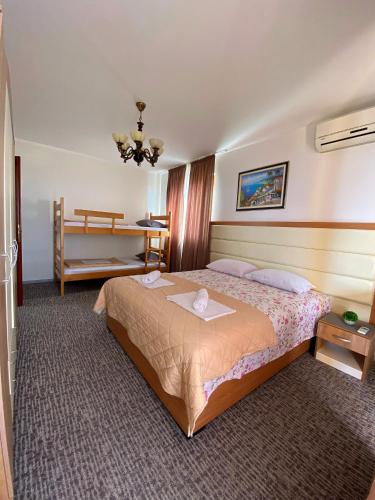 Apartments Nikolić - image 2