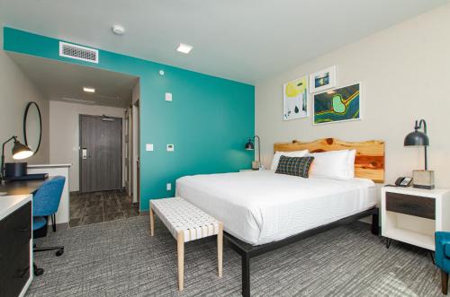 1 king bed