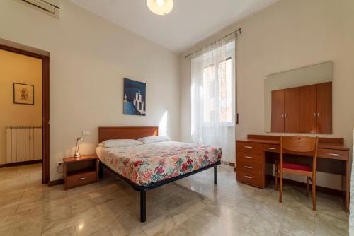 Piazza Re di Roma Apartment - image 12