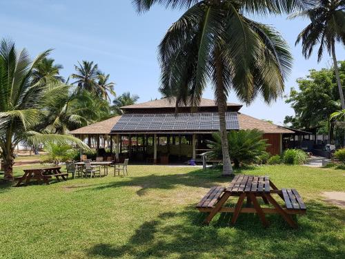 Ko-Sa Beach Resort